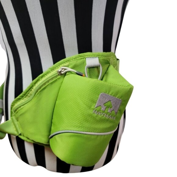 Nathan Hydration Waist Pak Pack Running 22oz Lime Green Triangle Hiking Fanny - Picture 1 of 6